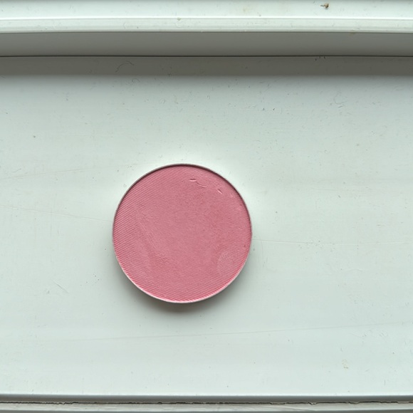 Mac Pinch O’ Peach blush - Picture 2 of 3